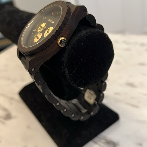 Men's Dark Wood Wewood Lightweight Wood Watch - Picture 2 of 8